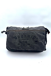 Ayarlanabilir Askılı ve Fermuarlı Omuz ÇantasıStok Kodu(8128