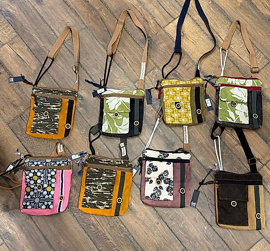 NEW 4045 KC LARA BAG OMUZ