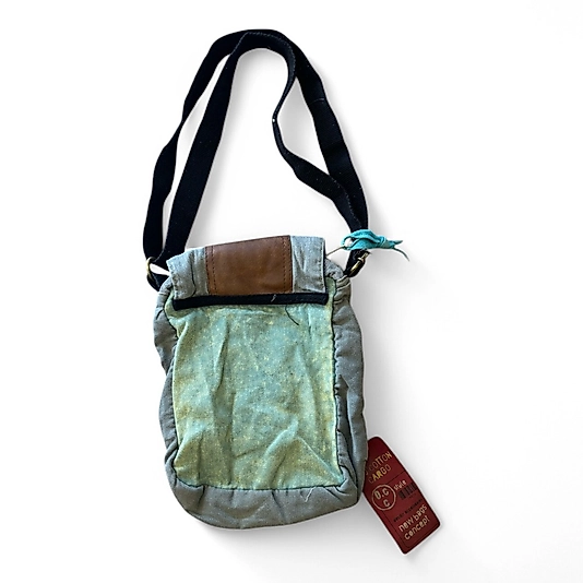 8127 NEW LIVING BAG OMUZ