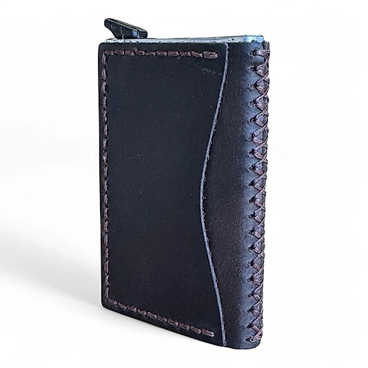 Metal Mekanizmalı El İşçiliği Deri Kartlık