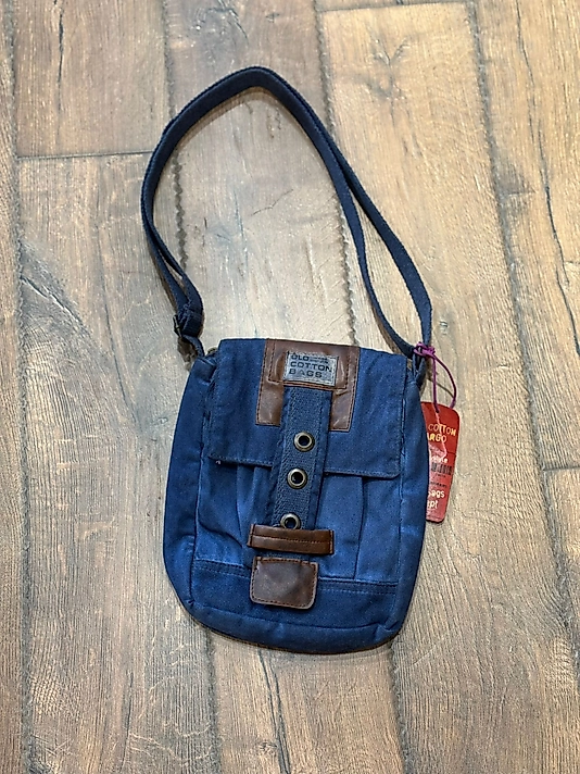 8127 NEW LIVING BAG OMUZ