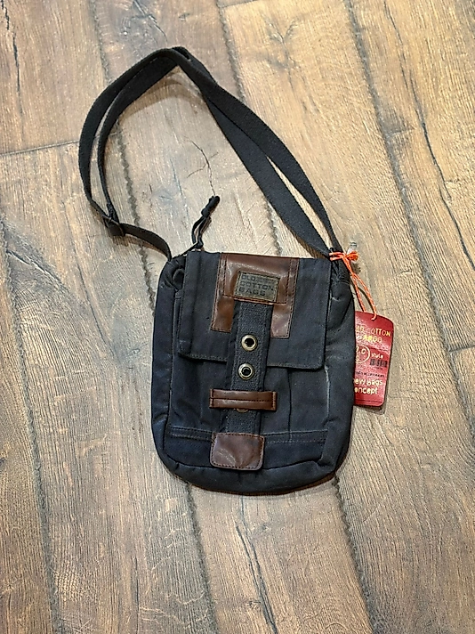 8127 NEW LIVING BAG OMUZ